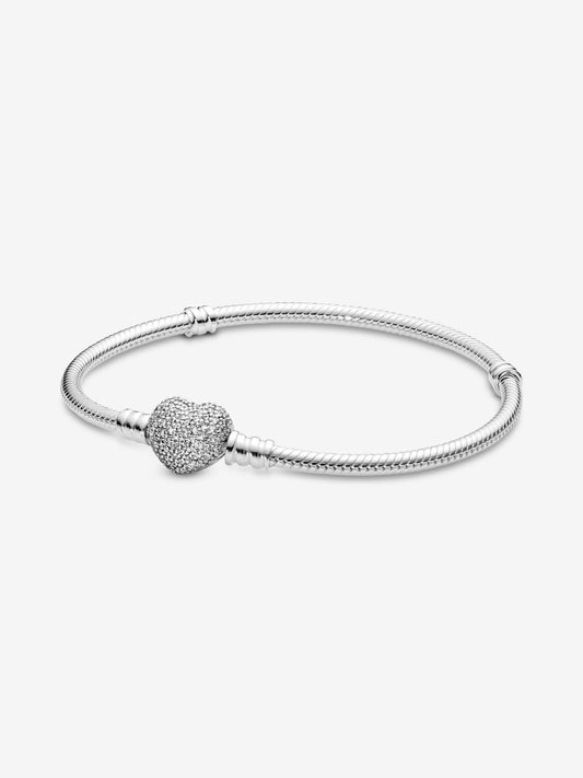 Pandora con cierre de corazón